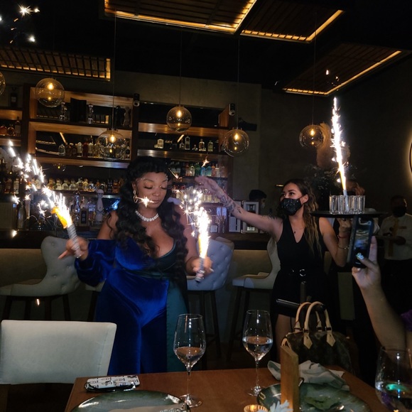 Custom made beautiful jumpsuit - Picture 2 of 2